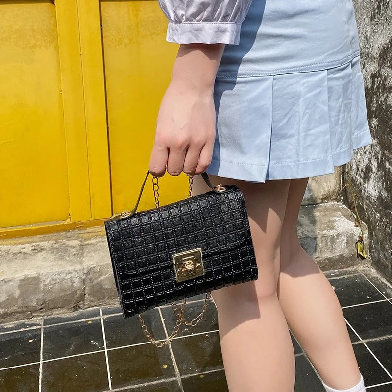 Casual Chain Crossbody Messenger Bag